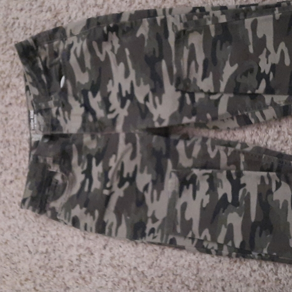 NOBO Other - 𝅺CAMO jeans girl